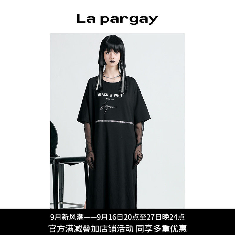 休闲宽松圆领简约中长款T恤裙