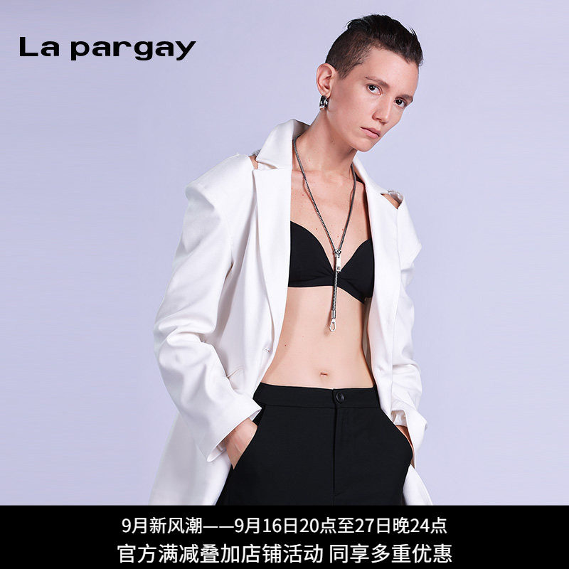 纳帕佳露肩显瘦百搭女西装