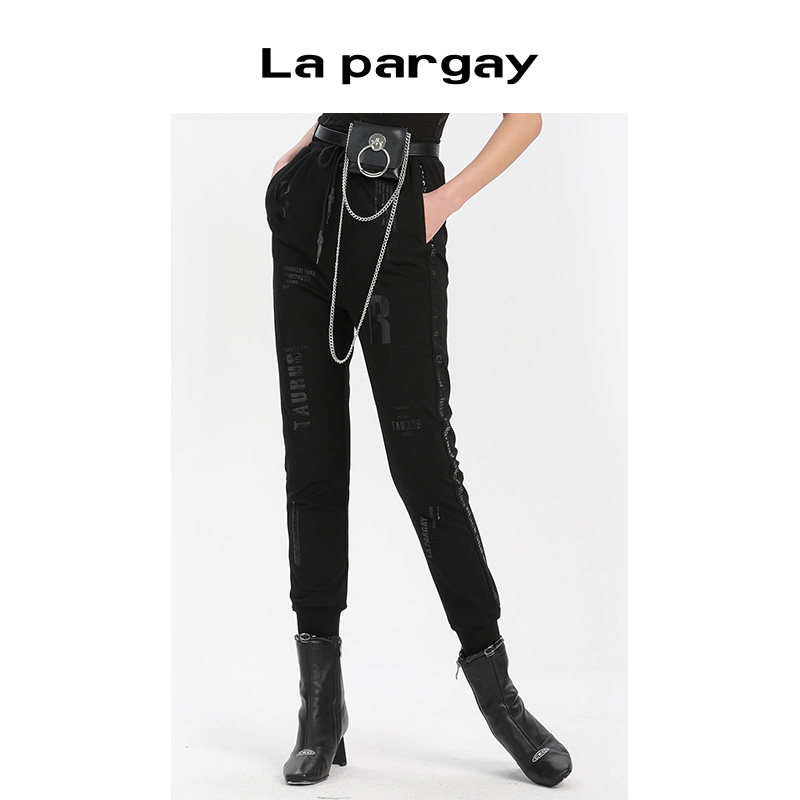 Lapargay纳帕佳2023新款女装黑色裤子时尚百搭女裤字母印花休闲裤