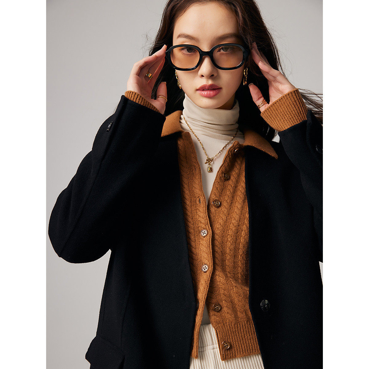 PALUOPO/帕罗绵羊毛短款女大衣ET22725D-A