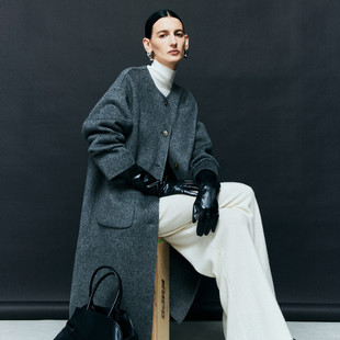 PALUOPO/帕罗绵羊毛围巾款女大衣ET2F2158D