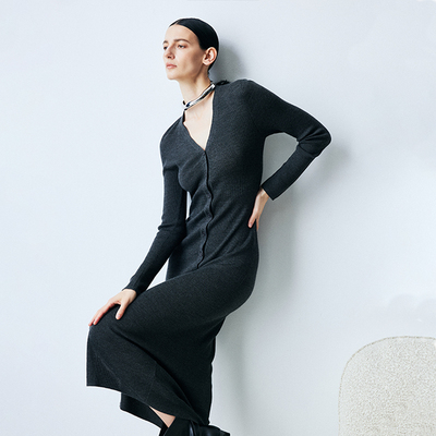 PALUOPO/帕罗绵羊毛女式V领长开衫YJ2F2237Y