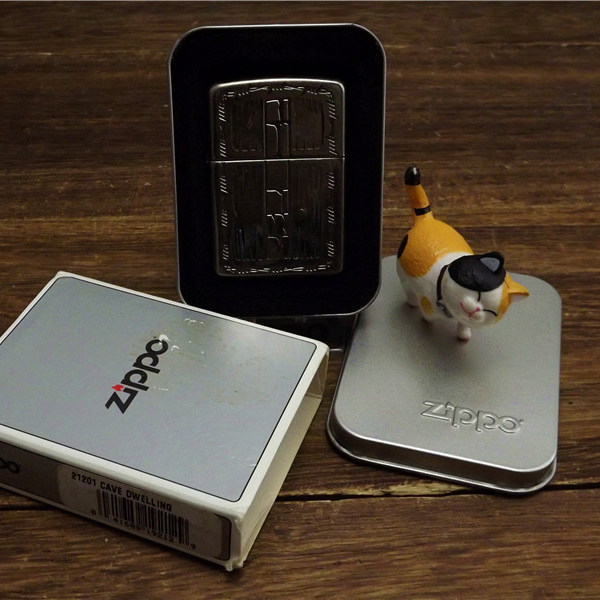 zippo打火机全新07年f月镀银做旧灰花沙树皮纹加厚中盔甲原装正品