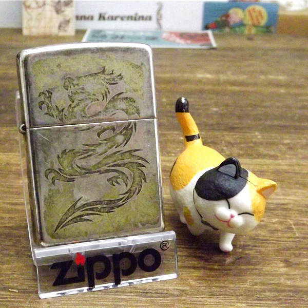 二手Zippo12年镀银蚀刻神ZIPPO/芝宝