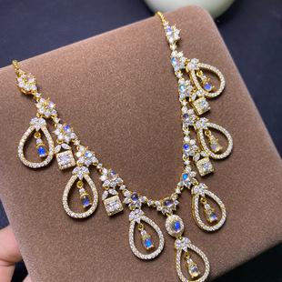 天然月光石项链精品蓝月光 925银精工镶嵌，3*4mm