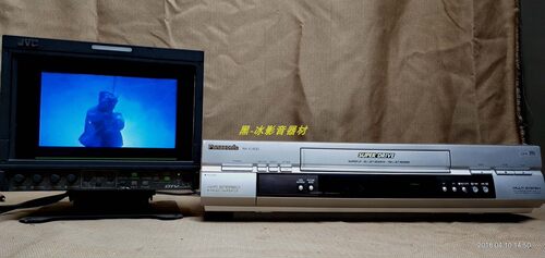 由于无包装外观8-9成新有轻微磕碰墨痕但是内部准全新功能全好，可开发票