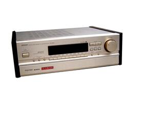 强力推出经典 2600G 天龙功放AVR