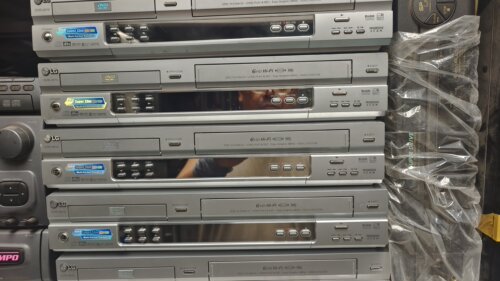 LG复合录像机DVD+VHS磁带录像机DVR-2010