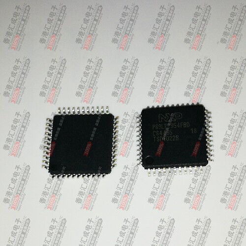P89LPC954FBD LQFP44 全新原装