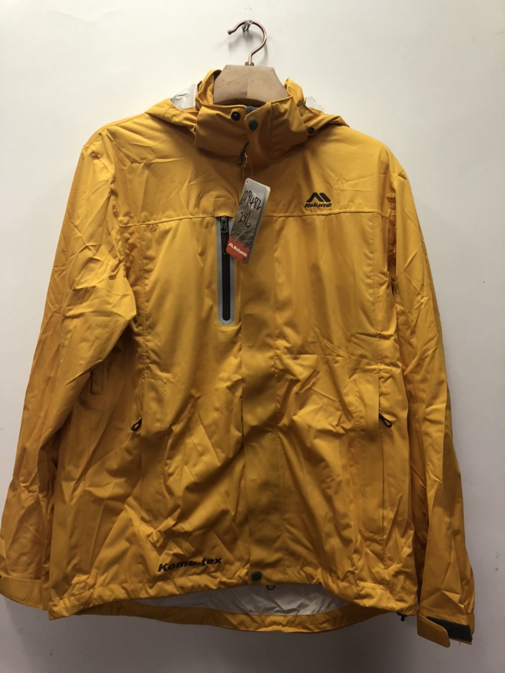 哥仑步 哥伦布 弹力两层半压胶冲锋衣  109481 109482