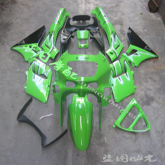 适用川崎ZZR40093-07年外壳