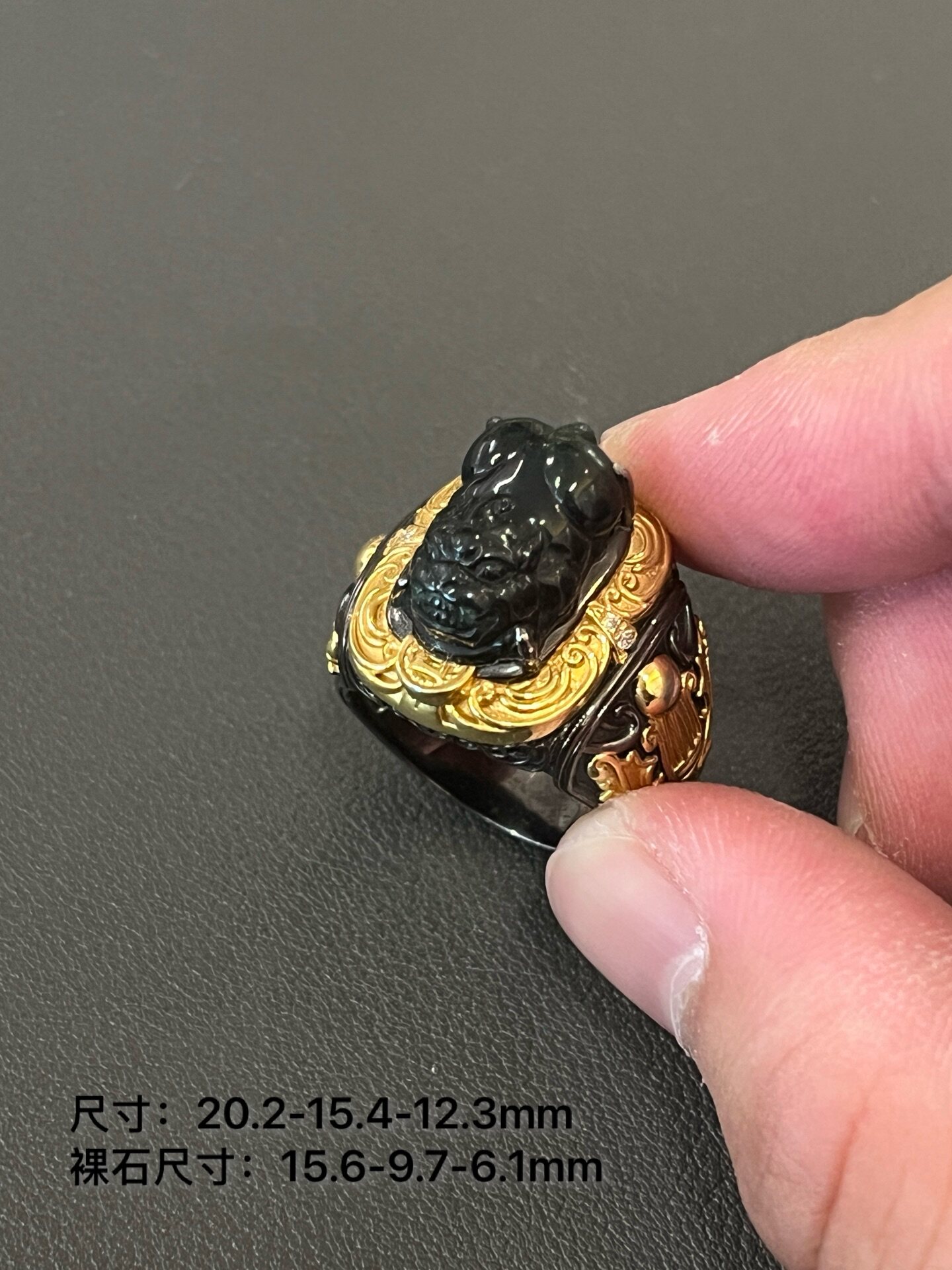 精品墨翠貔貅男戒 925银镶嵌