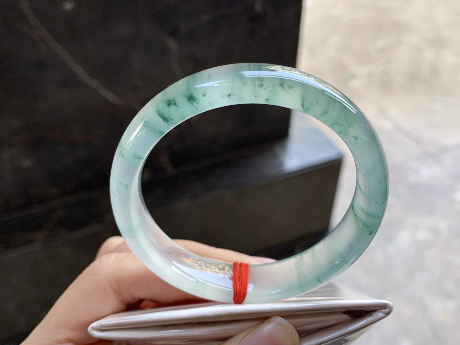 翡翠高冰蓝花手镯 透亮起光 圈口55