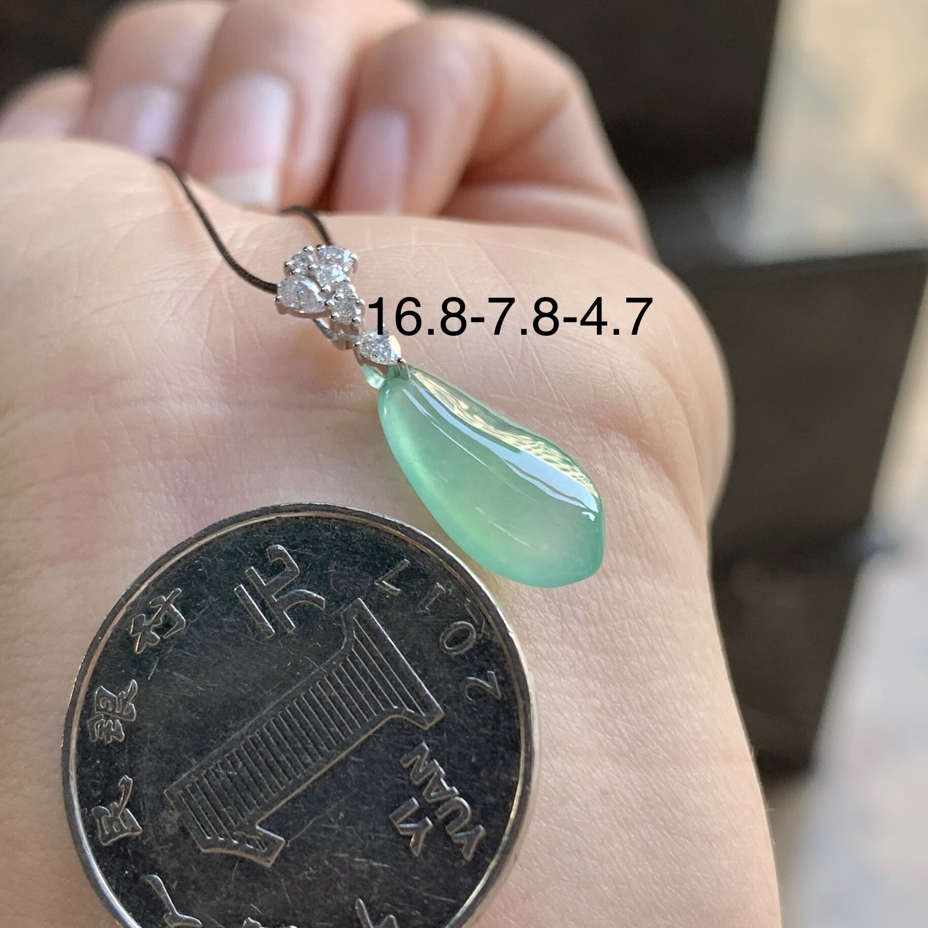 翡翠冰种阳绿福瓜 18k金扣