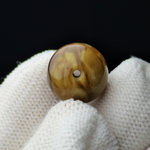 天然抚顺琥珀蜜蜡翳珀干白花手串散珠隔珠豆油红植物珀血珀diy配