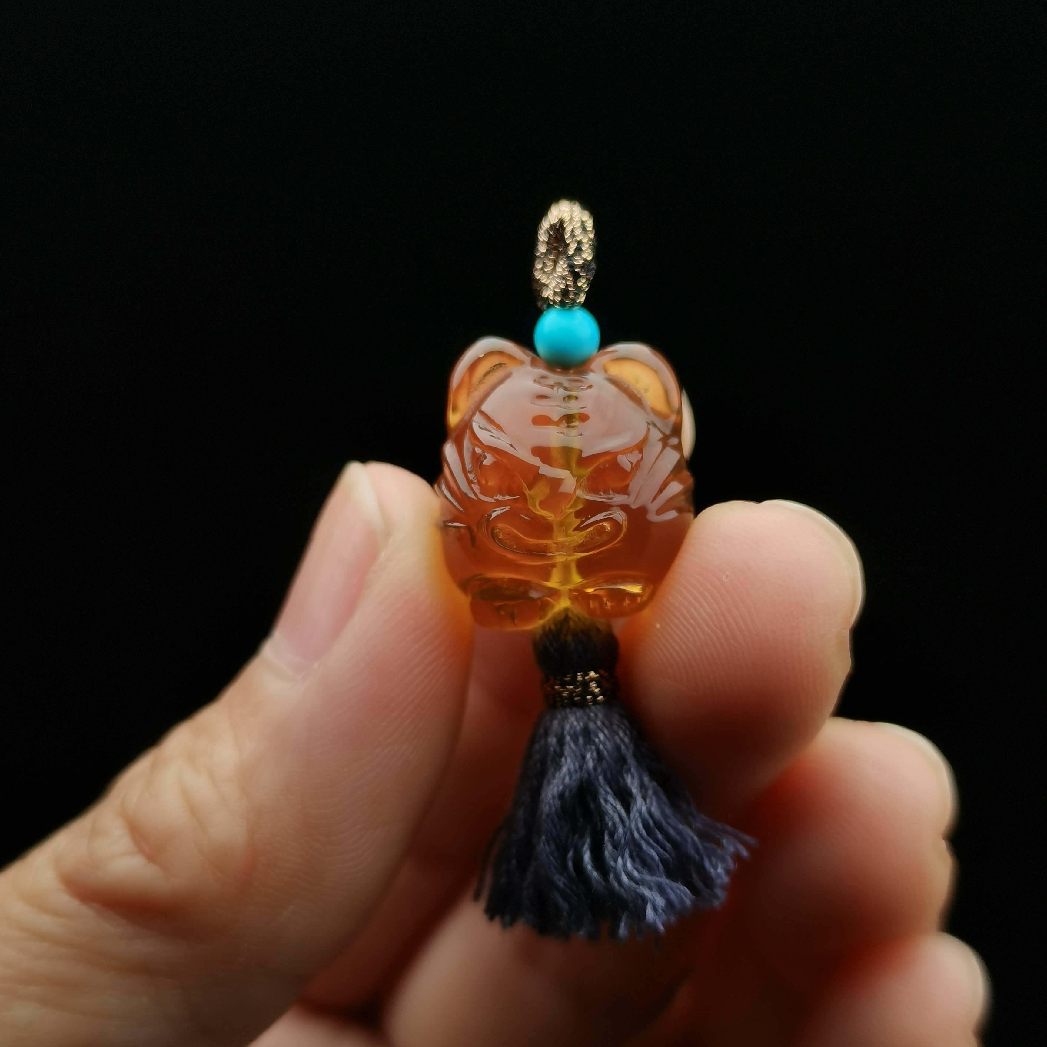天然原矿琥珀蜜蜡金珀立体雕刻小老虎小滴溜文玩手串项链配饰挂件
