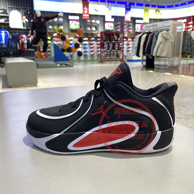 耐克大童减震防滑耐磨实战篮球鞋