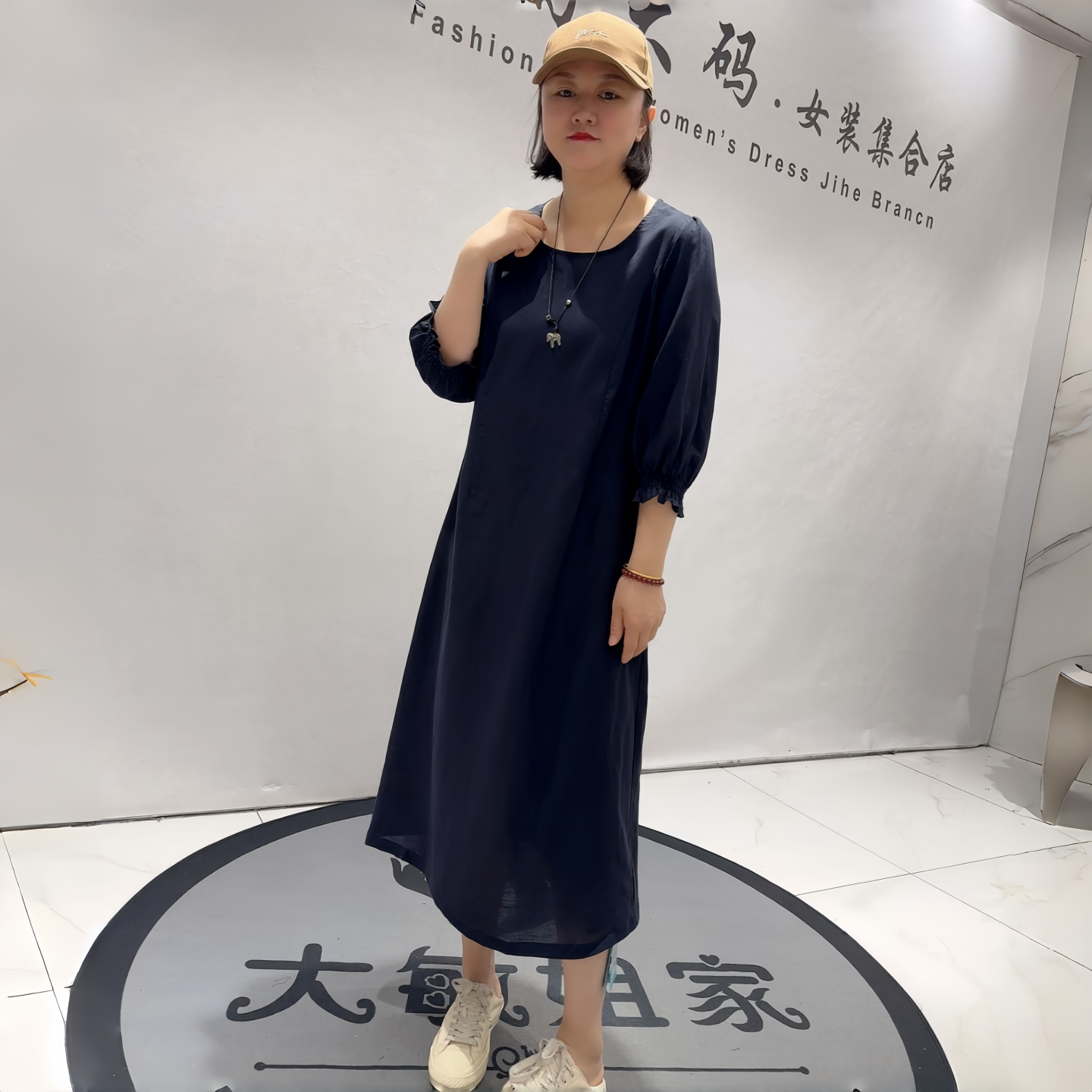 芮娜依莲蓝鲸之吻2186夏季新款麻料防晒长袖连衣裙加大码女装长裙