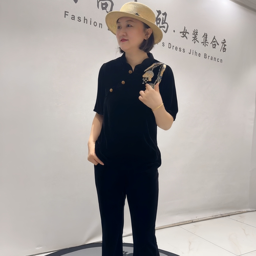 芮娜依莲初秋新款大码丝绒短袖衫