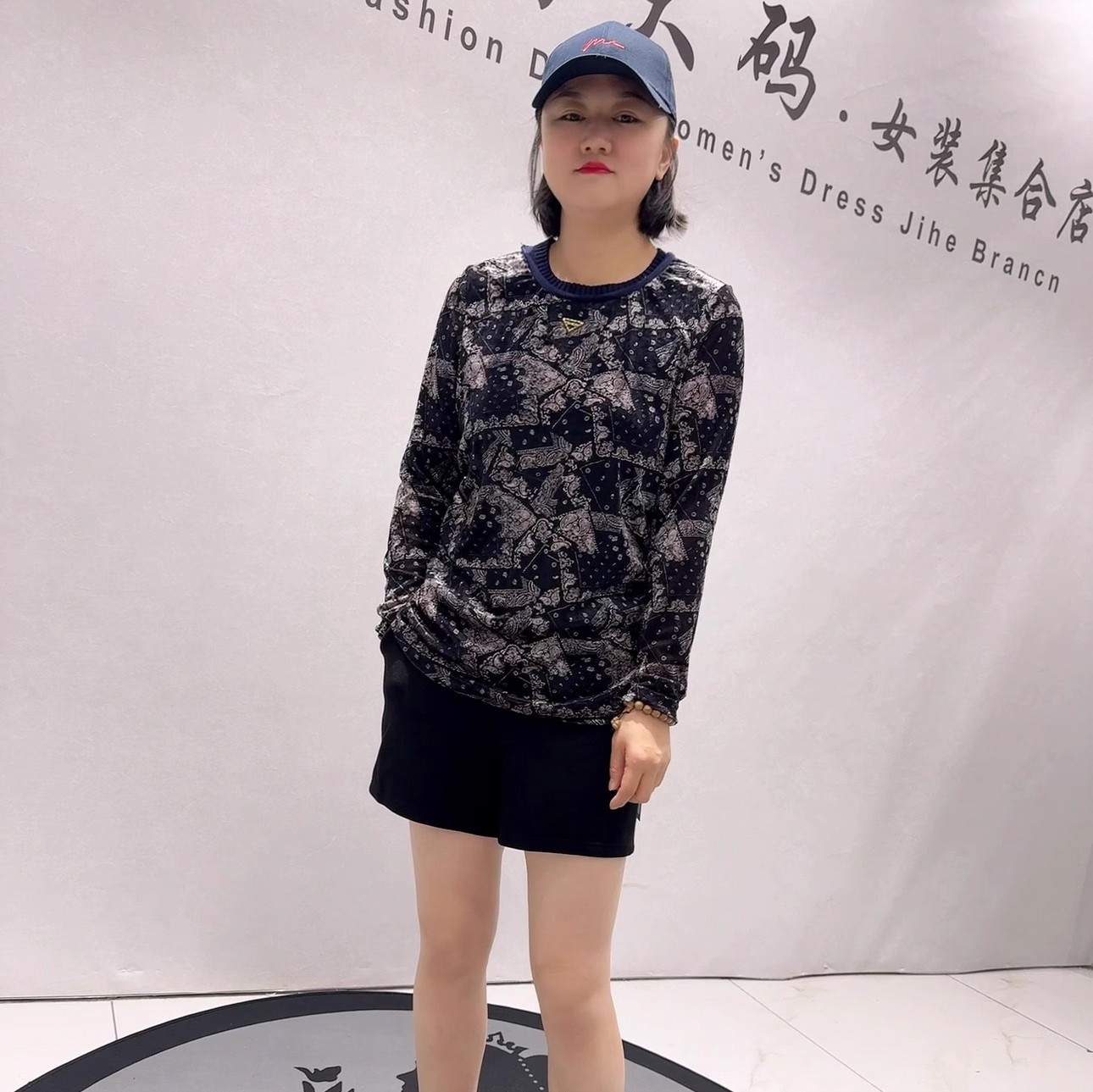 播本冬季新款大码丝绒打底衫上衣