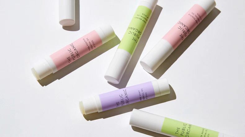 9月新到【现货包邮】日本the public organic有机精油保湿唇膏