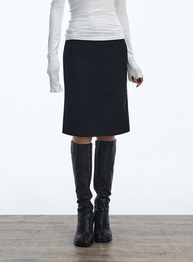 ourhour 知识分子 黑色极简后开衩直身西装裙 女秋设计感包臀短裙