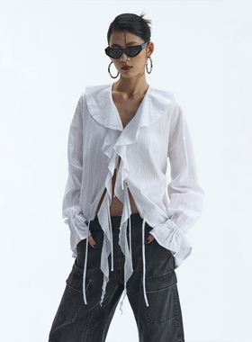 ourhour 肌理面料 白色V领荷叶边绑带宽松衬衫 女冬设计感衬衫