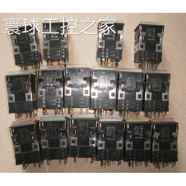 非实价原装拆机OMRON库存货按钮开关 A3PJ-701 A3PJ-703 实物图片