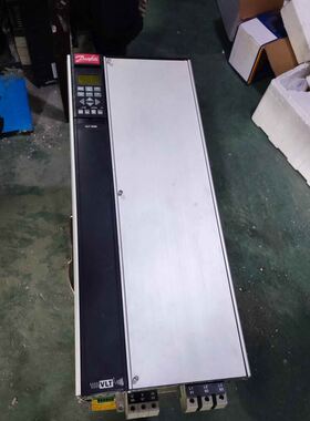9成新丹弗斯变频器VFT5052PT5C20STR0DLF00A00C1质量包好可测试议
