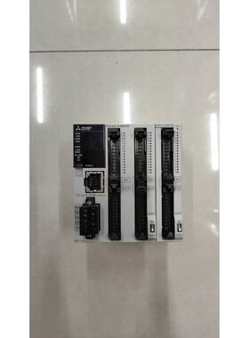 FX5UC-64MT/D搭配FX5-C32ET，组合后与FX