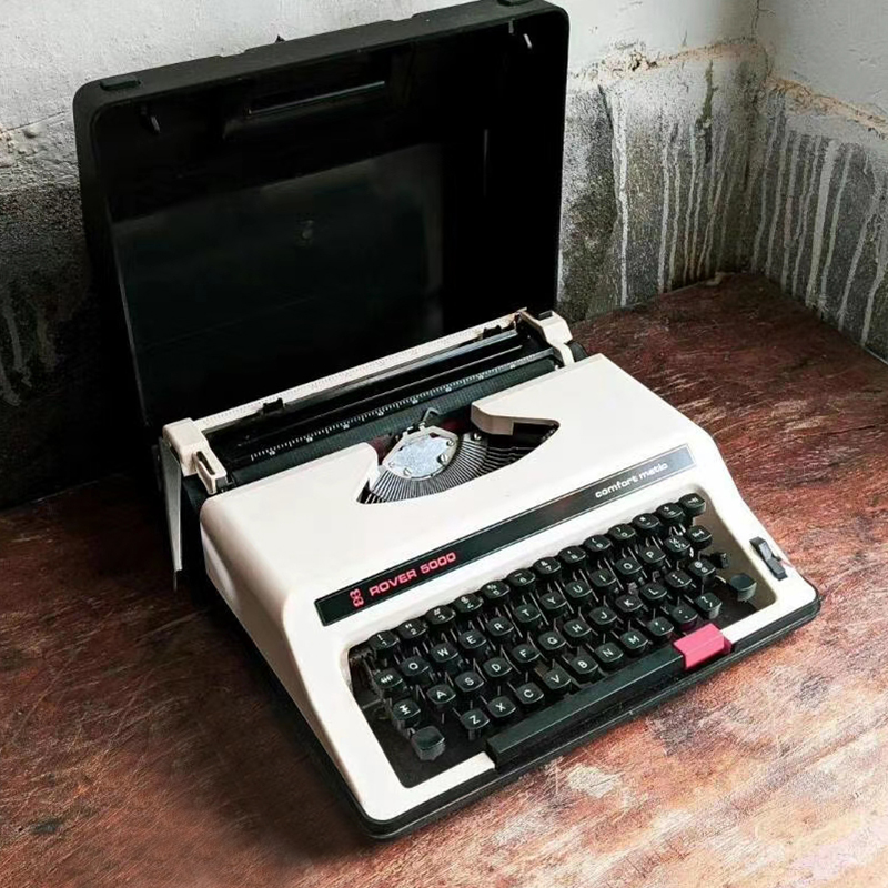 意大利ROVER机械英文打字机1980s复古收藏文艺中古生日礼正常使用-封面