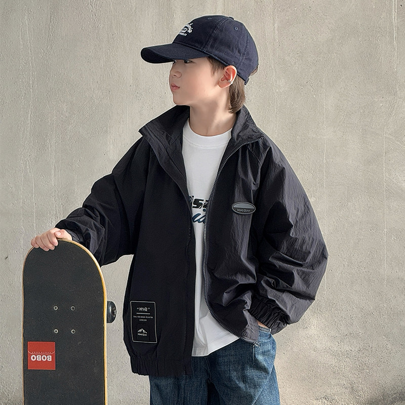 男童春款外套2026新款痞帅中大童春季冲锋衣儿童装男孩夹克上衣潮