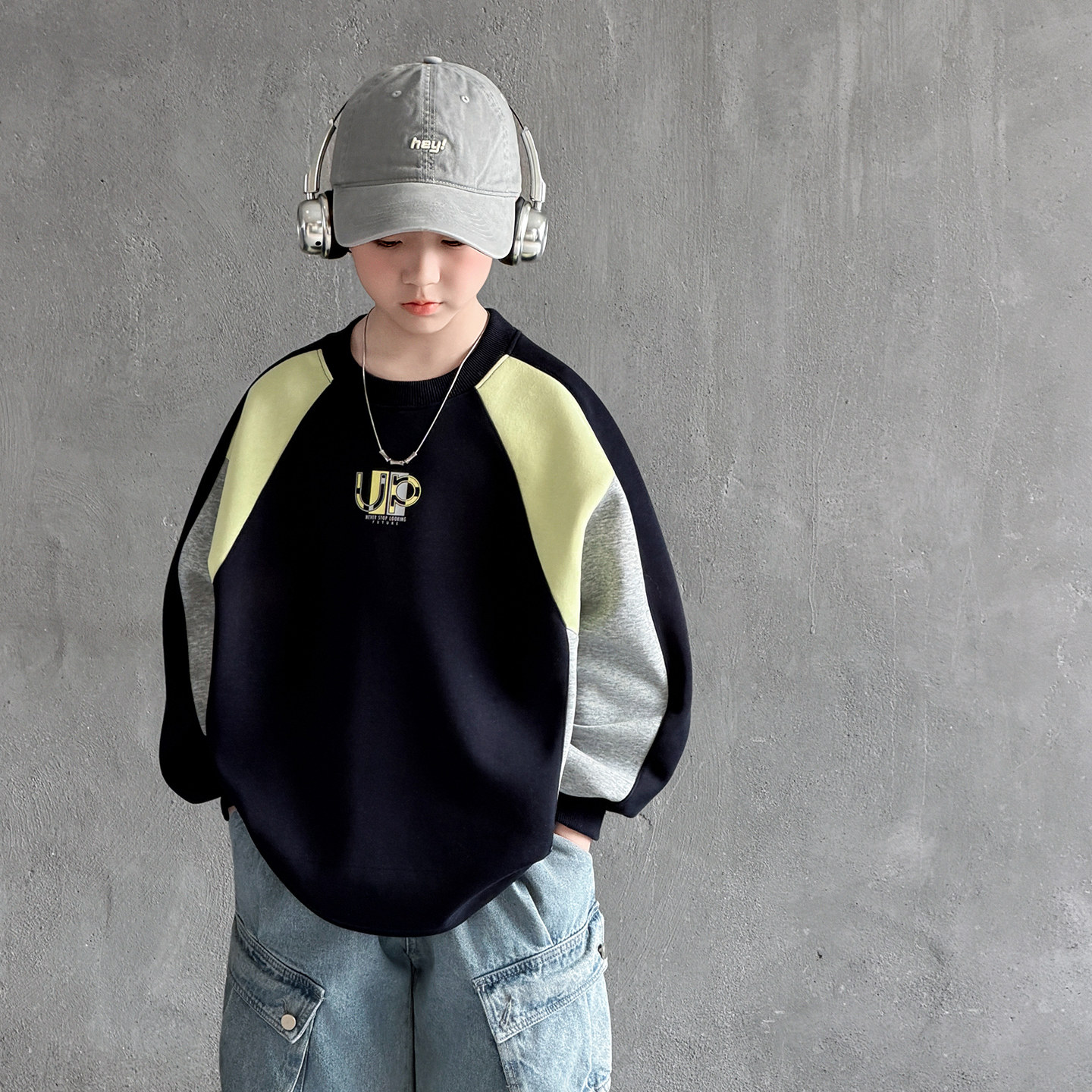 男童春秋款圆领卫衣2026新款潮中大童春季儿童打底衫男孩春装内搭