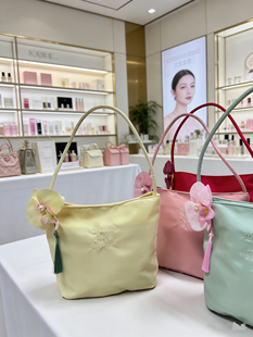 美业开业伴手礼手提袋小预算实用高级感中式小礼品周年庆送客户礼