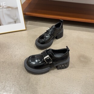 3175秋季 百搭魔术贴英伦风皮鞋 新品 时尚 女真皮圆头粗跟乐福鞋