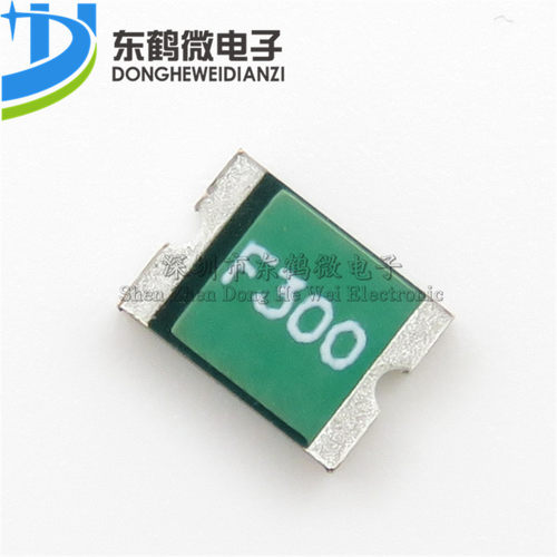 1812 贴片自恢复保险丝/保险管 PPTC 6V 3A 3000MA FSMD300R