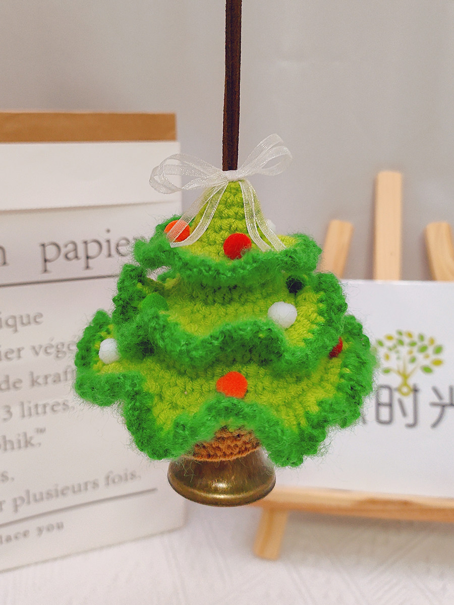 DIY HAND-WOVEN CHRISTMAS TREE CAR PENDANT SMALL BELL WOOLEN CROCHET MATERIAL BAG HOMEMADE CREATIVE HOLIDAY GIFT