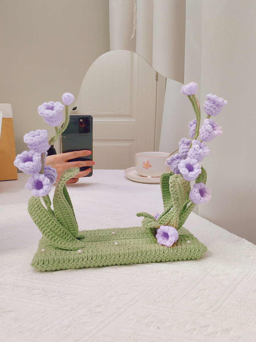DIY HAND-CROCHETED LILY-OF-THE-VALLEY BOUQUET MAKE-UP MIRROR DECORATION WOOL KNITTING MATERIAL PACKAGE FOR GIRLFRIENDS BIRTHDAY GIFT