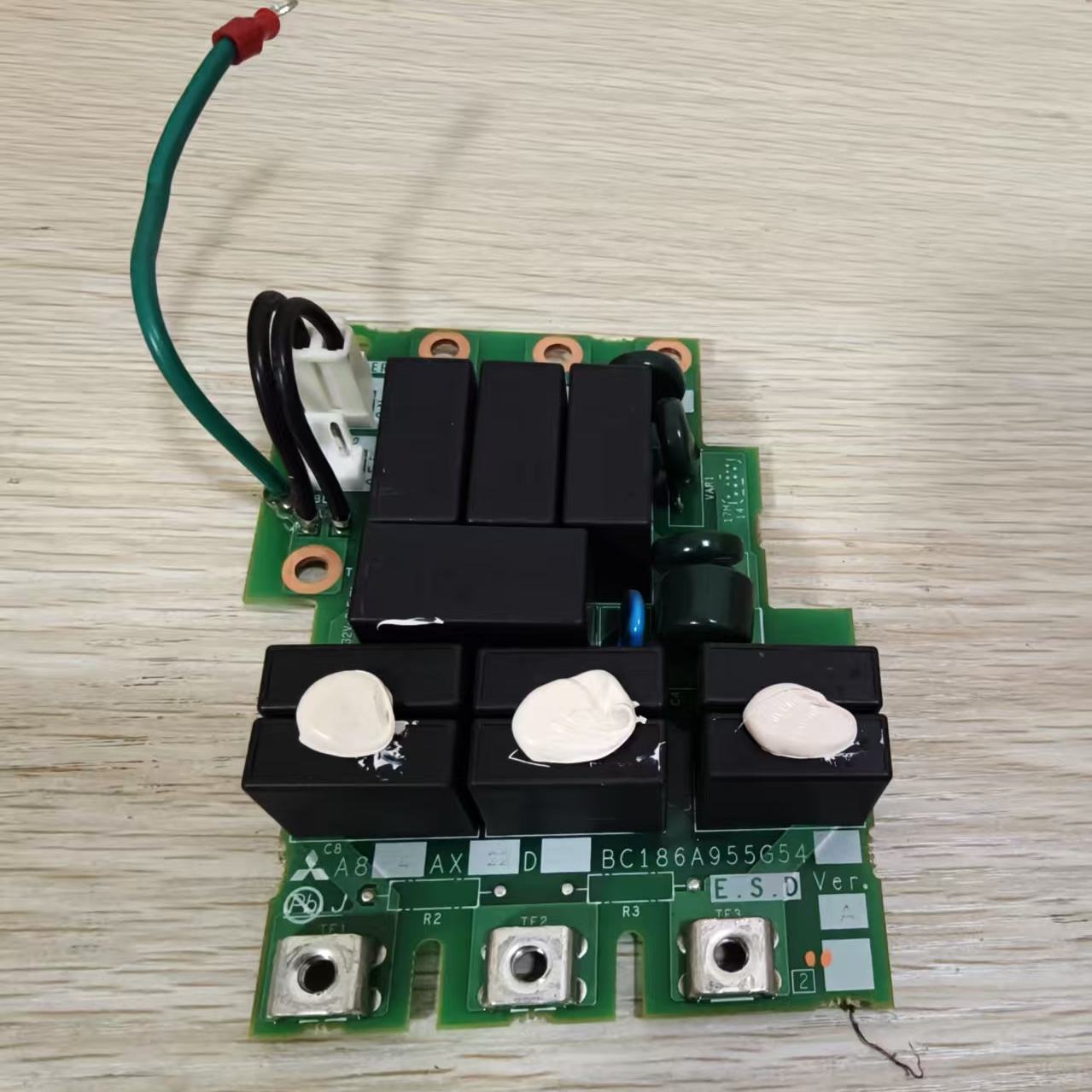 三菱A800系列变频器配件板A84AX22D BC186A955G54