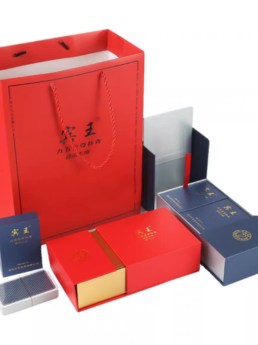 宾王掼蛋专用扑克牌礼盒装德国进口黑芯纸俱乐部尊享95-9 97*60mm