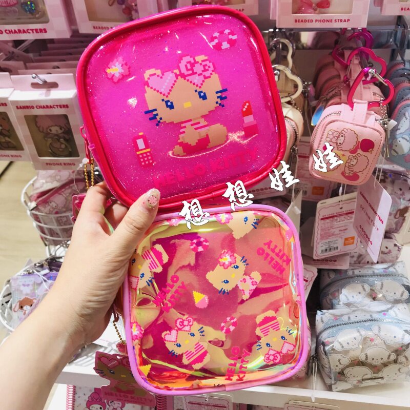 日本三丽鸥kitty黑皮细亮闪镭射小杂物整理翻包旅行化妆包收纳袋