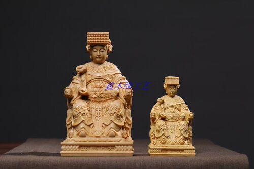 桧木黄杨木雕海神妈祖摆件