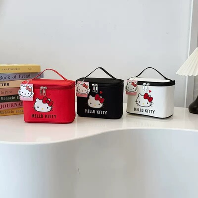 可爱HelloKitty化妆包