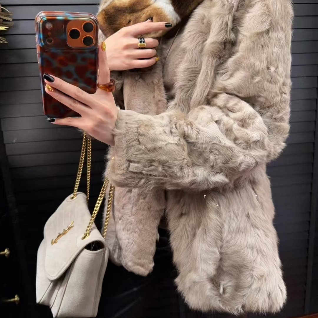 小湖羊皮毛一体外套女中长款2025冬季新款羊羔毛皮草大衣年轻款,女装/女士精品,皮草,淘宝优惠券,粉丝福利购,淘宝优惠卷