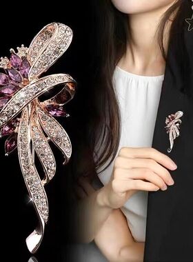 胸针女高档精致设计感小众胸花奢华西装气质百搭别针2023新款配饰