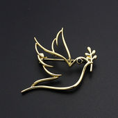 简约镂空小鸟和平鸽胸针男女设计感小众胸花西装 领针衣服百搭配饰