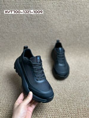 西亚图男鞋2026秋季新款潮流百搭轻便软厚底网面运动跑步休闲鞋