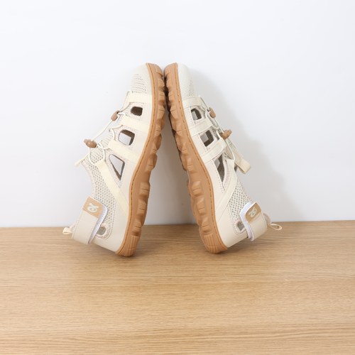 超轻灵活轻便宽楦4E赤足凉鞋