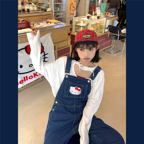 水洗kitty猫深蓝色牛仔背带裤