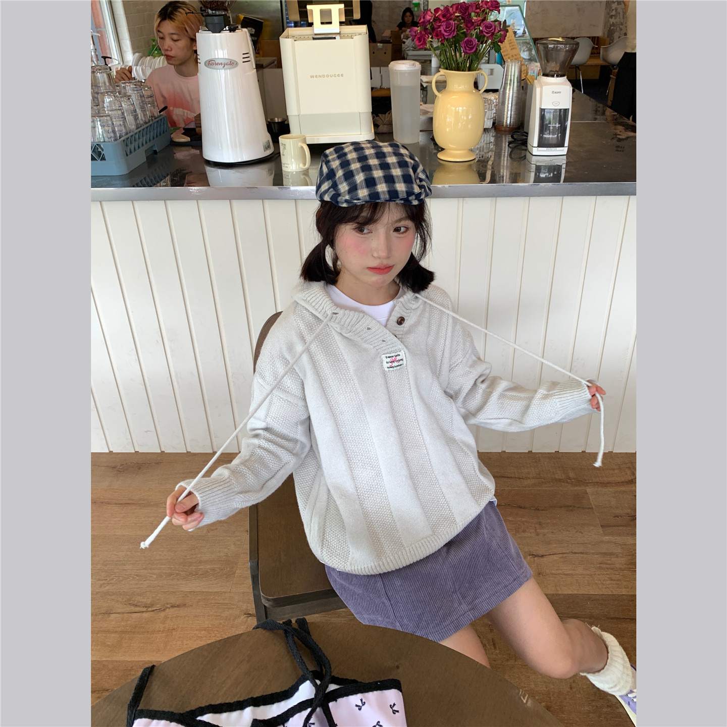 盐系学院蝴蝶结浅灰色连帽毛衣